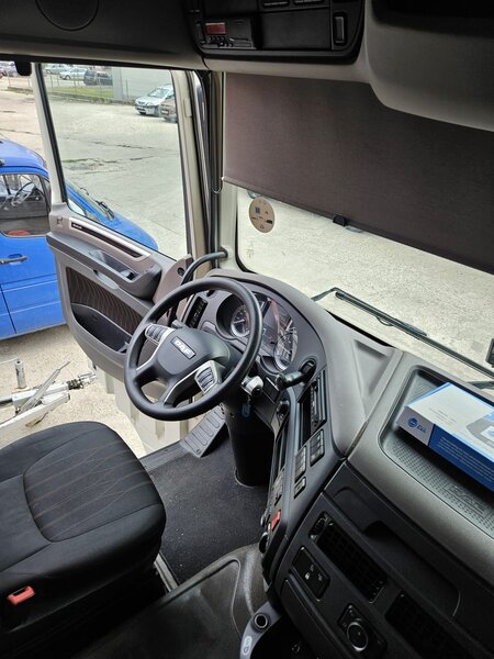 Vand cap tractor DAF XF480